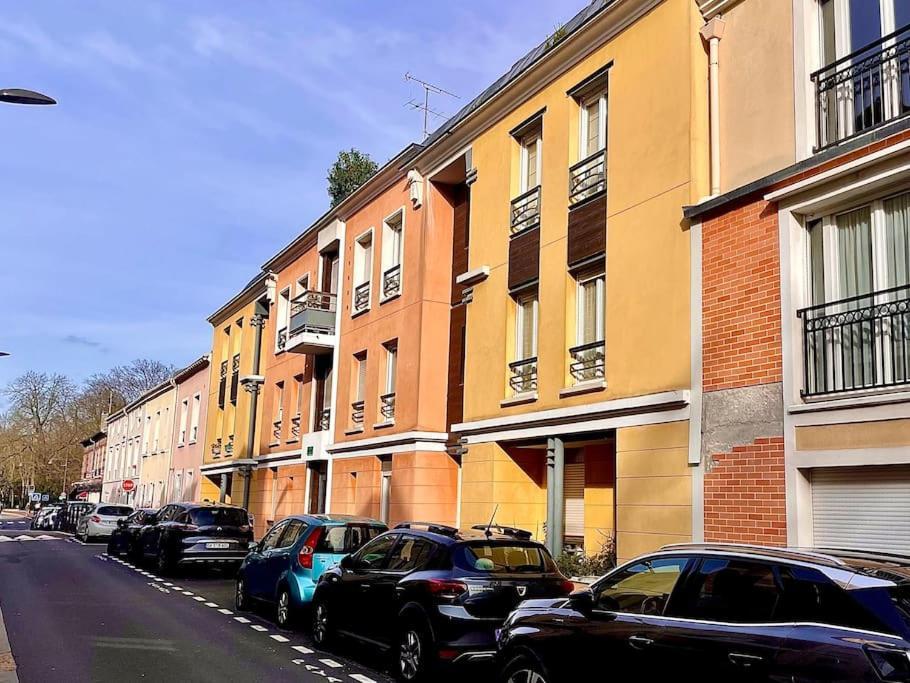 Charme Appartement Entier Pres Paris La Defense Nanterre Suresnes Exterior photo